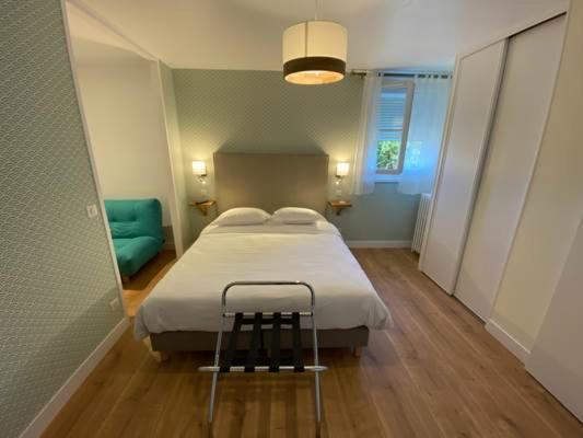 Hotel Le Central Boussac  Εξωτερικό φωτογραφία