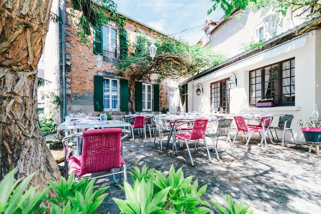 Hotel Le Central Boussac  Εξωτερικό φωτογραφία