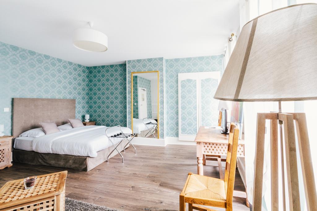 Hotel Le Central Boussac  Εξωτερικό φωτογραφία